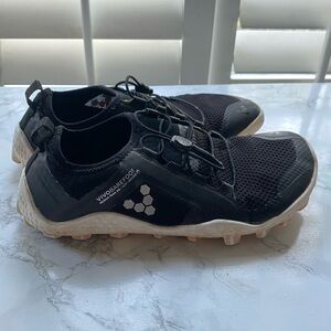 Vivobarefoot Primus Trail II all weather fg running shoes  Size 38